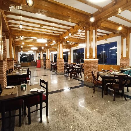 Hotel Chautari Pvt Ltd Nagarkot Buitenkant foto