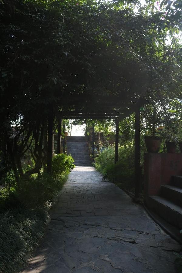 Hotel Chautari Pvt Ltd Nagarkot Buitenkant foto