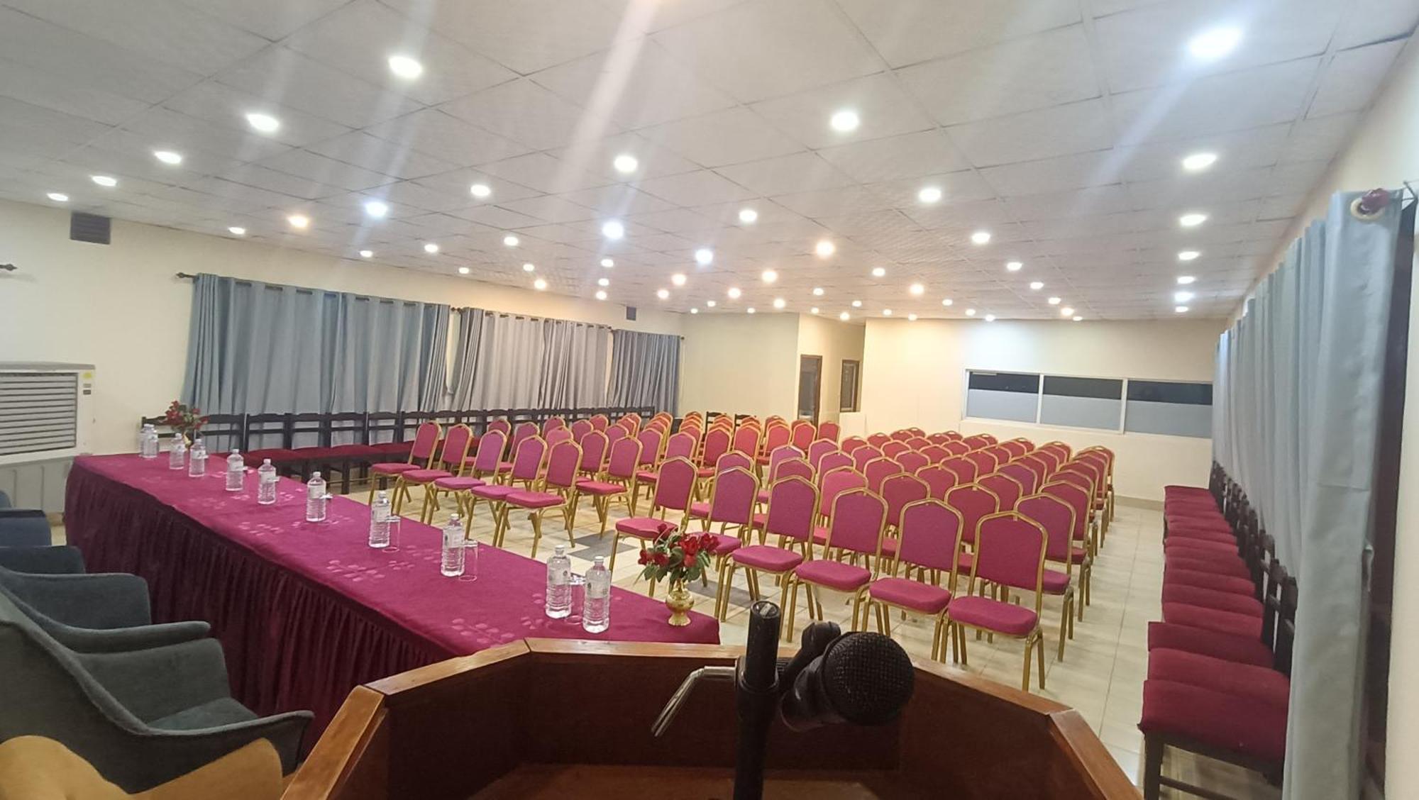 Hotel Chautari Pvt Ltd Nagarkot Buitenkant foto