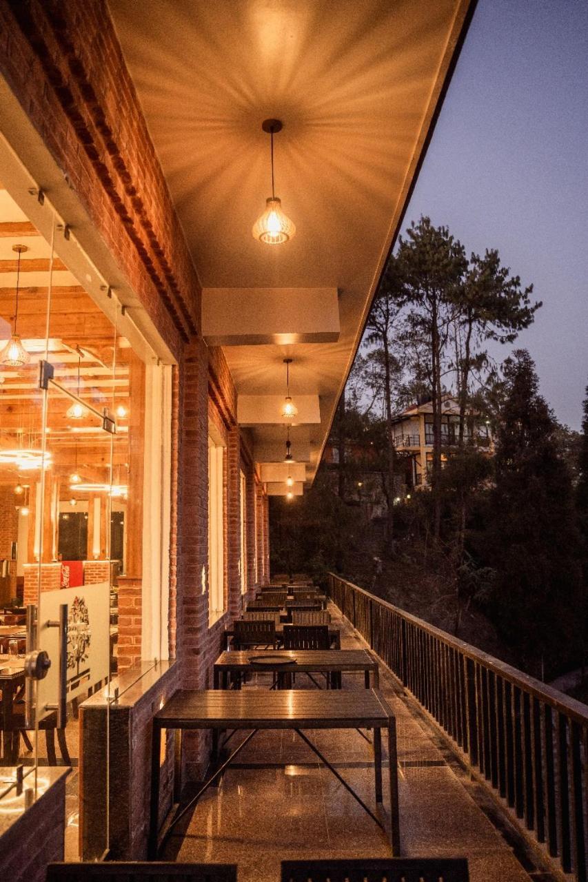 Hotel Chautari Pvt Ltd Nagarkot Buitenkant foto