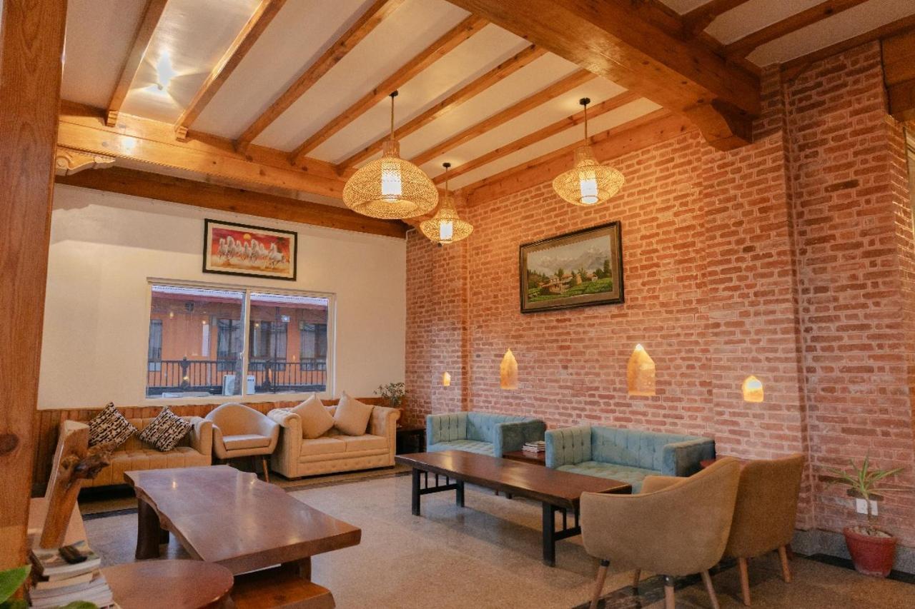 Hotel Chautari Pvt Ltd Nagarkot Buitenkant foto