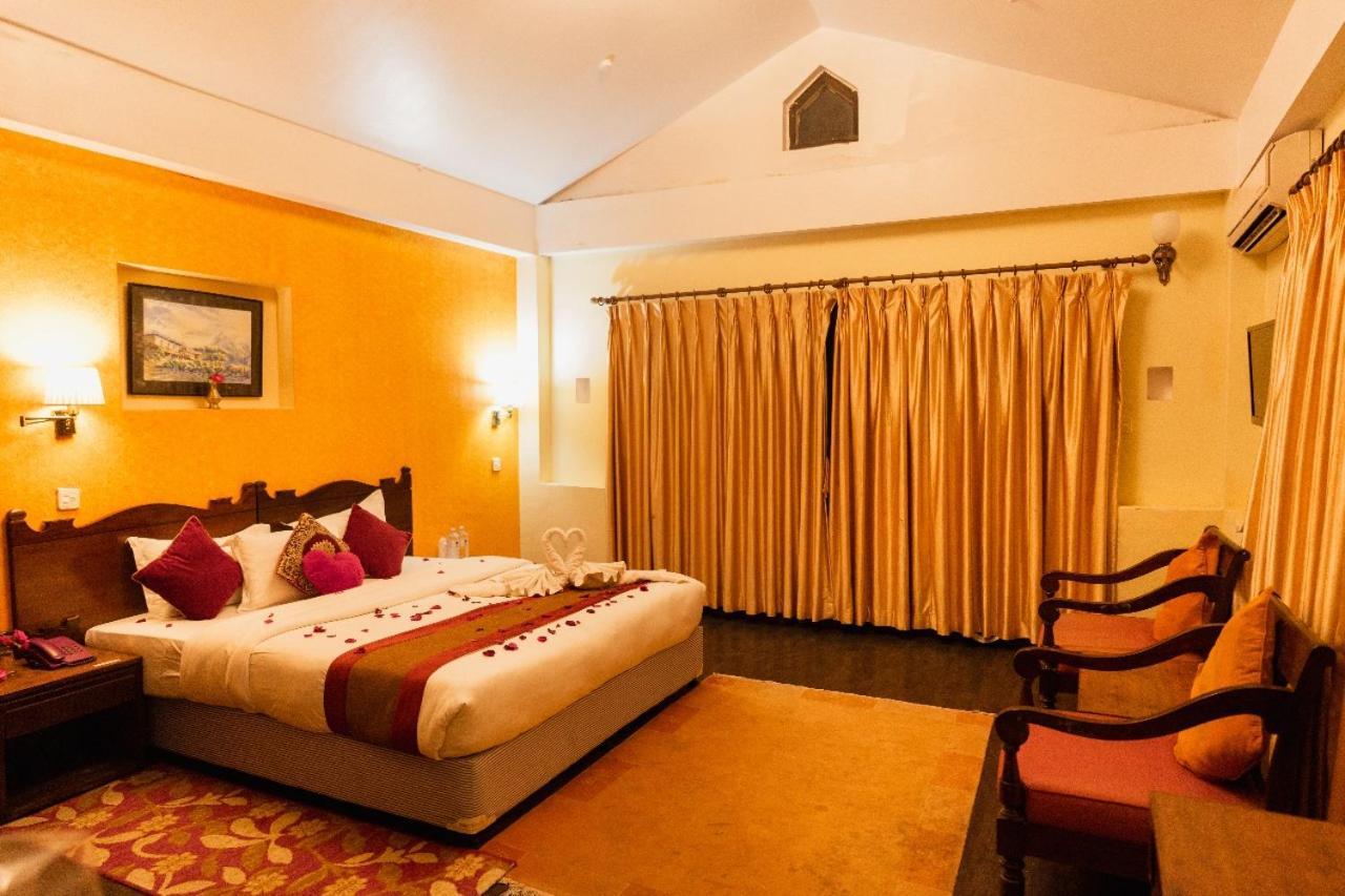 Hotel Chautari Pvt Ltd Nagarkot Buitenkant foto
